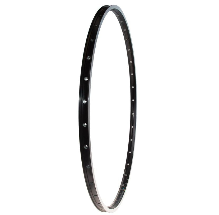 Vanne ALEX 28″ 18-622, ACE 17, 2-pohja, 36r, musta, holkitettu, koneistettu