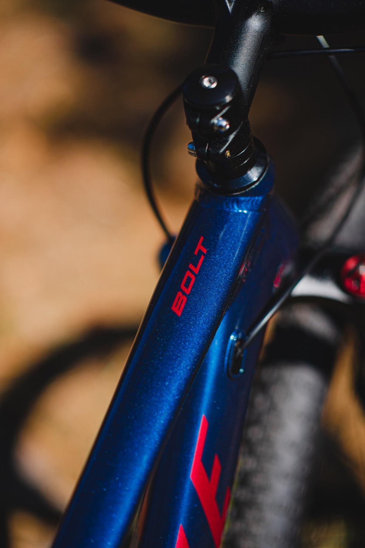 Bolt SX12 29 dark blue 2022