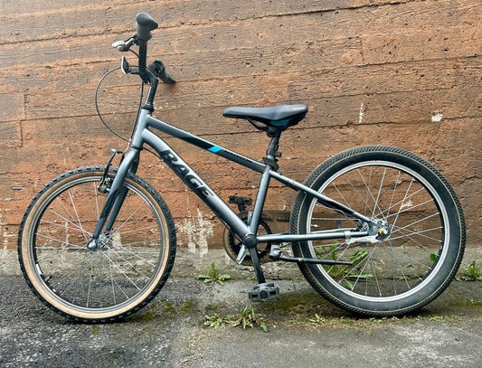 Käytetty Madison Rage 20"
